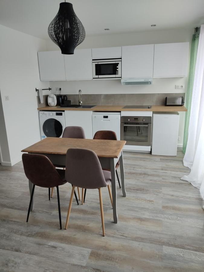Appartement Climatise Avec Balcon,Wifi, Proche Remparts Avignon Exterior photo